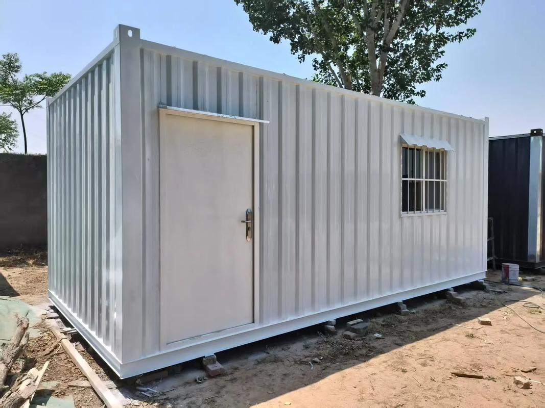 集装箱活动板房 专业定制，尺寸随心，开启灵活空间新篇章